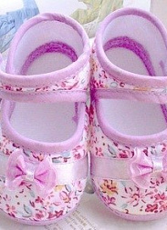 Сиреневые туфельки для девочки